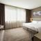 Отель Hyatt Place Bangkok Sukhumvit 24
