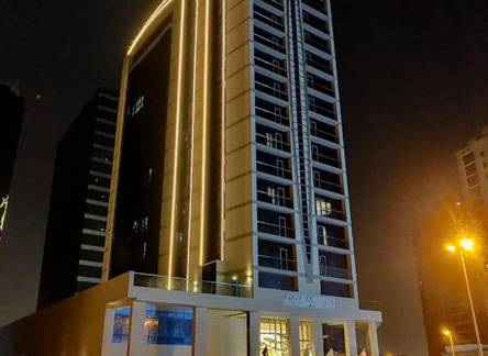 Отель Edge Creekside Hotel