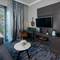 Отель Edge Creekside Hotel