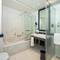 Отель Edge Creekside Hotel