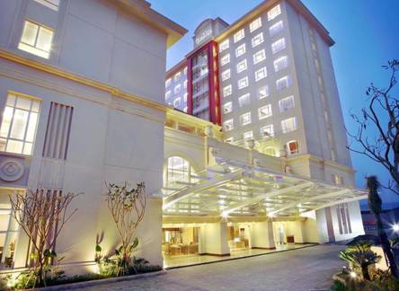 Отель Grand Zuri BSD City