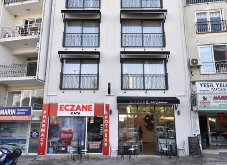 Отель La Farine Hotel