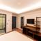 Отель La Farine Hotel