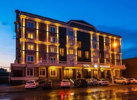 Отель Hotel Carat