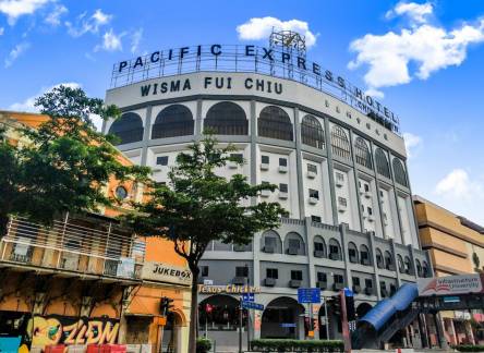 Отель Pacific Express Hotel Chinatown