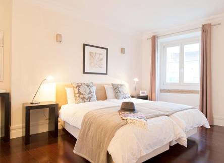 Отель Baixa Deluxe Apartments | RentExperience