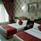 Отель Sun & Sands Plaza Hotel