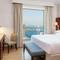 Отель Sheraton The Walk, Dubai