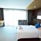 Отель Golden Dragon Beach Resort, Banglamung