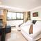 Отель Crystal Inn, Phuket