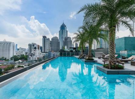 Отель SureStay Plus Hotel by Best Western Sukhumvit 2