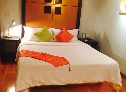Отель iCheck inn Sukhumvit 19