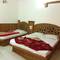 Отель Cottage Crown Plaza