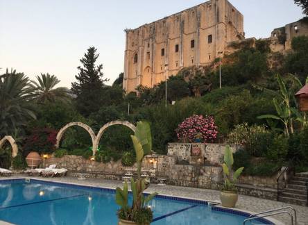 Отель Bellapais Gardens Hotel