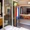 Отель Upper House Hotel