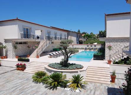 Отель Alacati Private Hotel