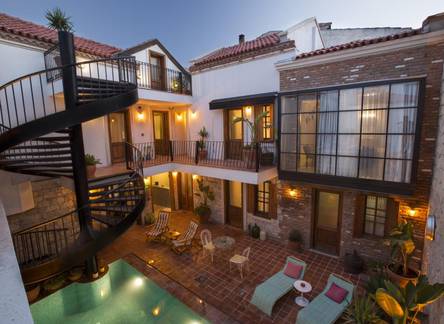 Отель Hotel Pop Alacati