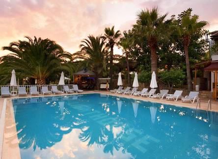 Отель Golden Lighthouse Hotel