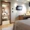 Отель Somewhere Boutique Hotel