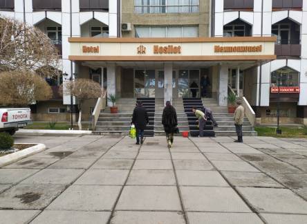 Отель Al-Hosilot
