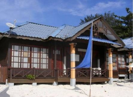 Отель Coral View Island Resort (Pulau Perhentian Besar)