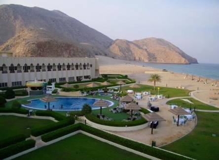 Отель Golden Tulip Resort Dibba