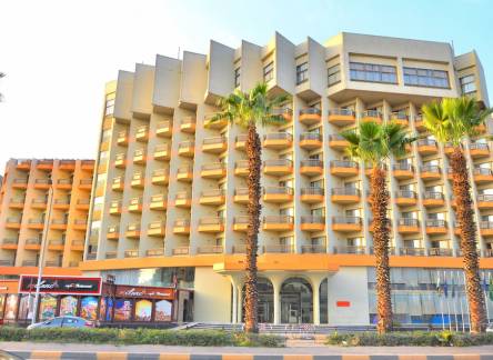 Отель Aracan Pyramids Hotel