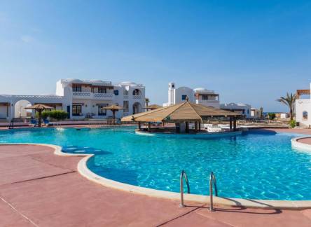 Отель Beach Safari Nubian Resort
