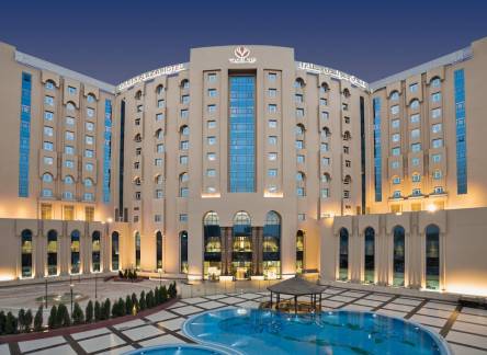 Отель Tolip Golden Plaza