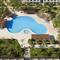 Отель Noah's Ark Deluxe Hotel SPA