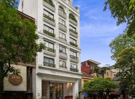 Отель The Oriental Jade Hotel