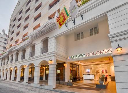 Отель Fairway Colombo