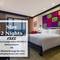 Отель Wyndham Garden Hoi An Cua Dai Beach