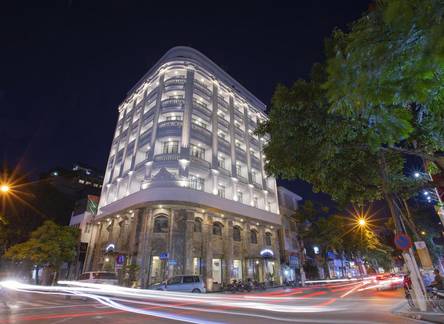 Отель Halais Hotel