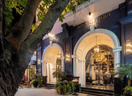 Отель Aira Boutique Hanoi Hotel & Spa