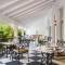 Отель Four Points by Sheraton Arusha, The Arusha Hotel