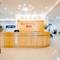 Отель OYO 269 MOET Hotel