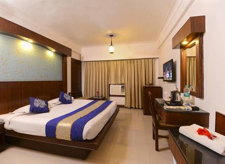 Отель Hotel Atithi