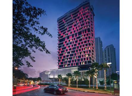 Отель G Hotel Kelawai