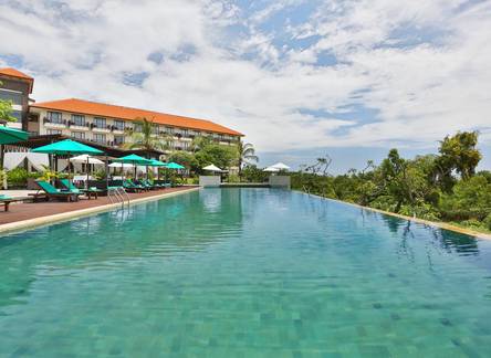 Отель New Kuta Hotel by LORIN
