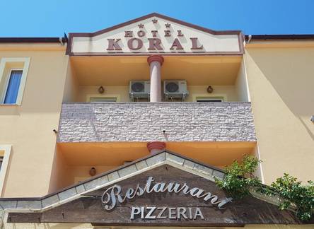 Отель Koral Hotel