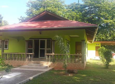 Отель La Passe Holiday Villa