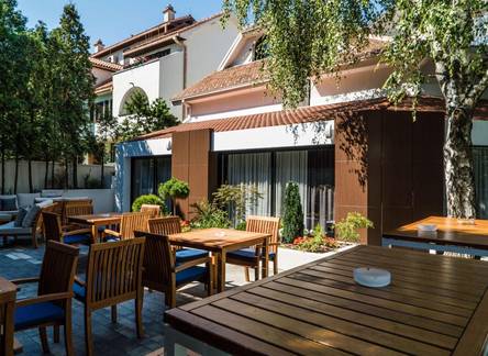 Отель Best Western Premier Natalija Residence