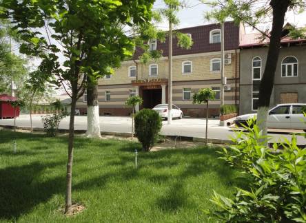 Отель Arien Plaza
