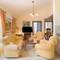 Отель Apartments Royal Holiday