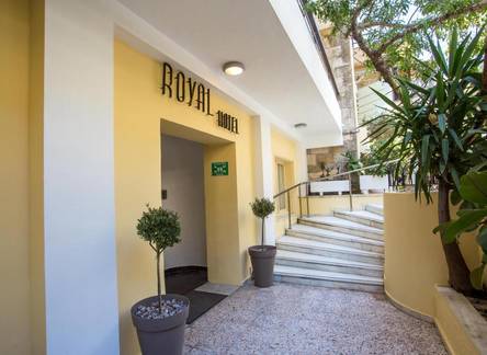 Отель Royal Apart Hotel City Center