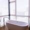 Отель Crowne Plaza Sanya City Center
