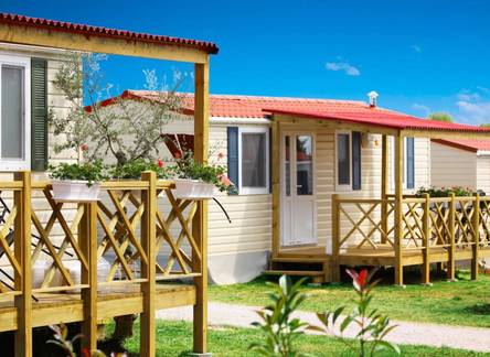 Отель Laguna Novigrad Campsites - Holiday homes Sirena