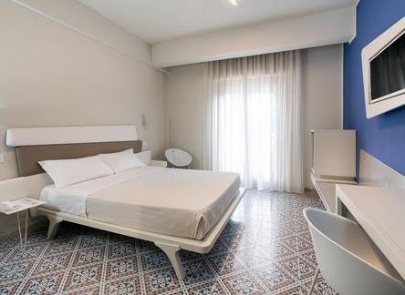 Отель Saracen Resort Beach and Congress Palermo