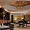 Отель The Majestic Hotel